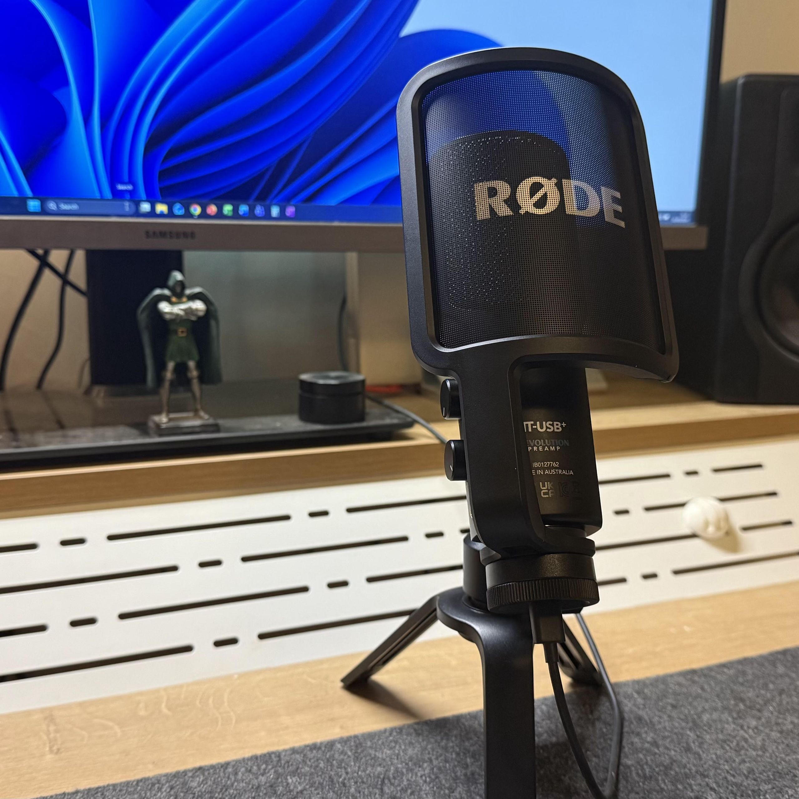RODE NT-USB+ 【ほぼ未使用】 Amazon.com: RØDE NT-USB+ Professional-Grade USB Condenser