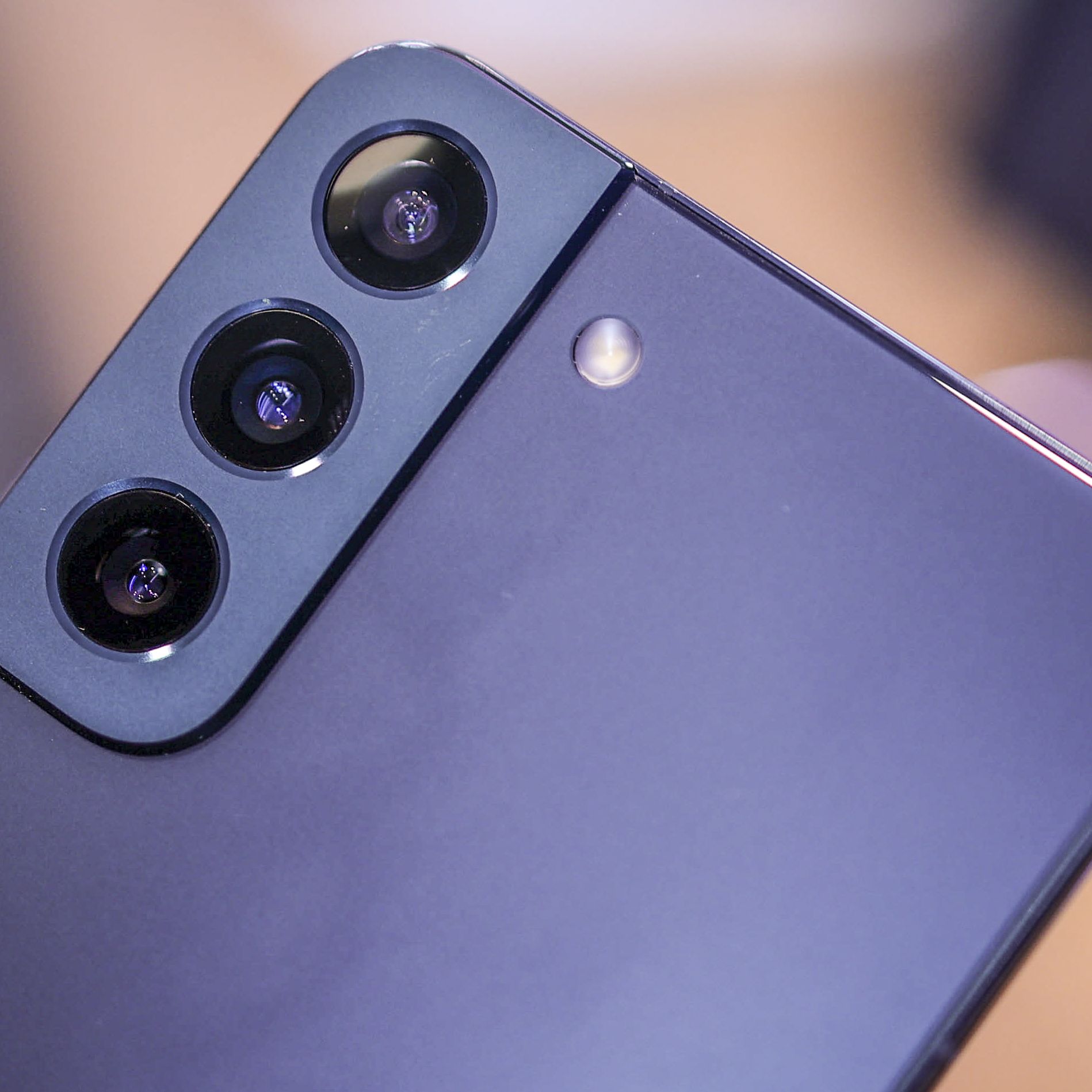 Samsung Galaxy S22 hands-on review | Digital Camera World