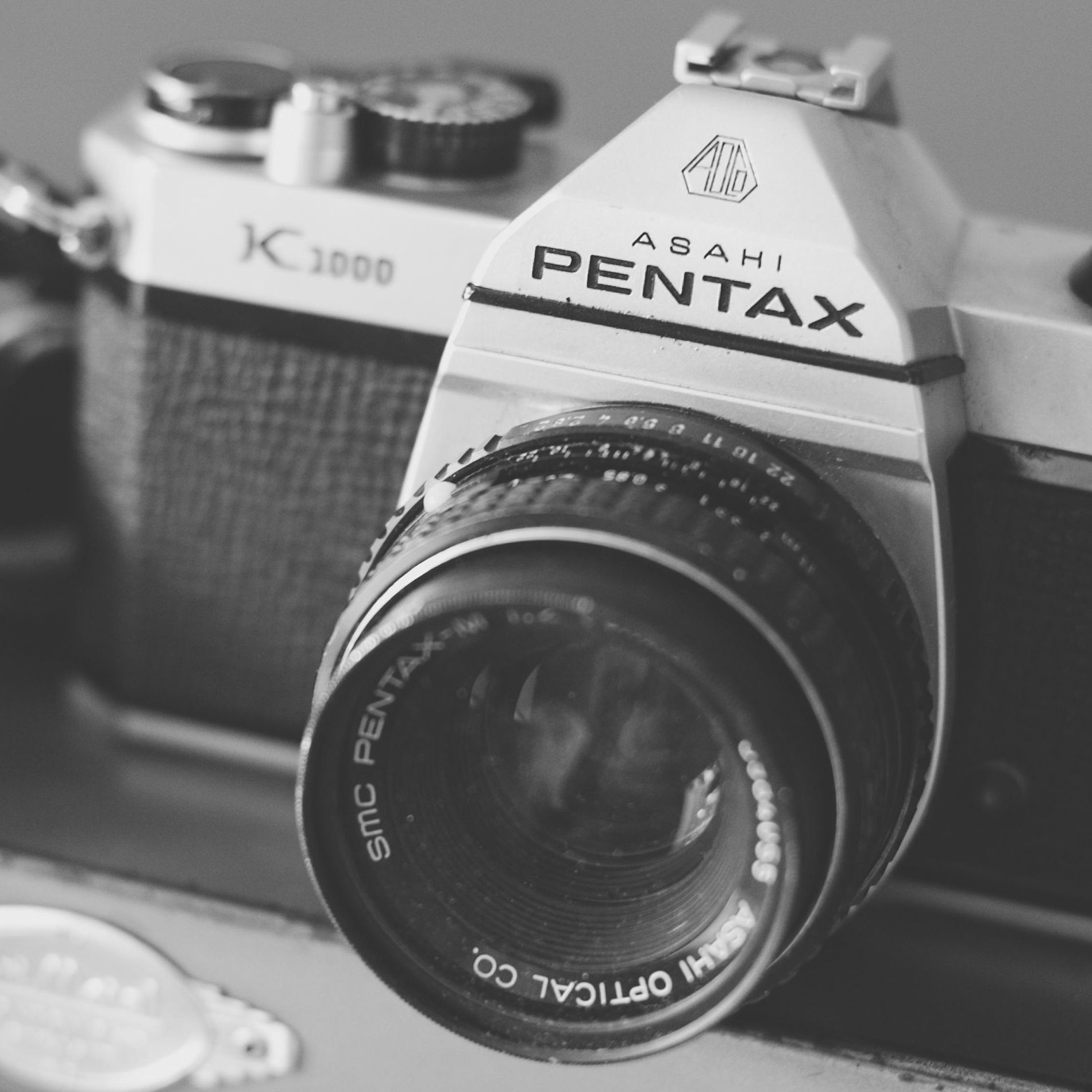 Pentax K1000 review: classic film cameras revisited
