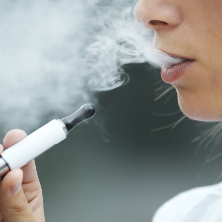 Vaping linked with much higher risk of getting COVID-19 | Live Science