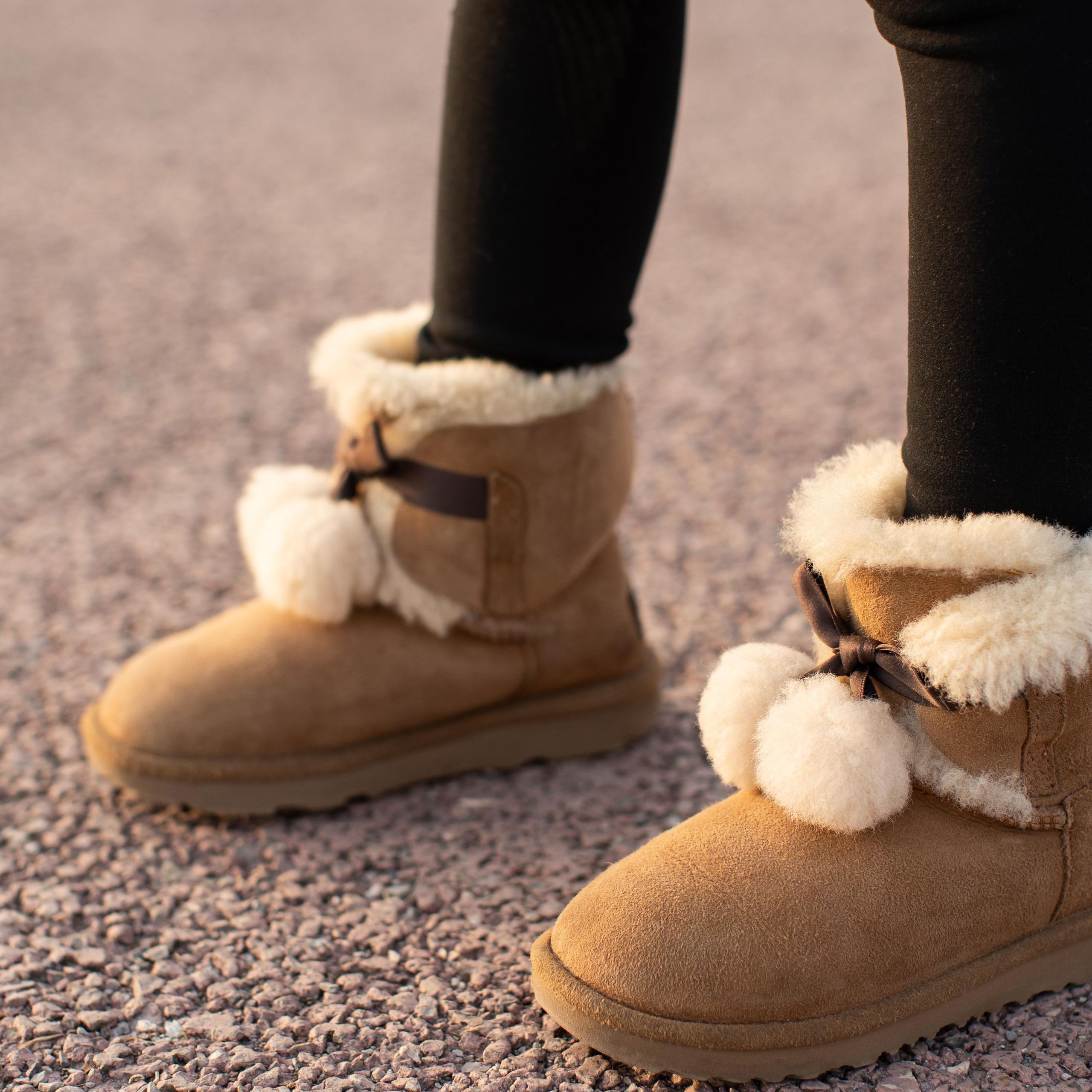faux fur lined fuzzy boots for toddlers