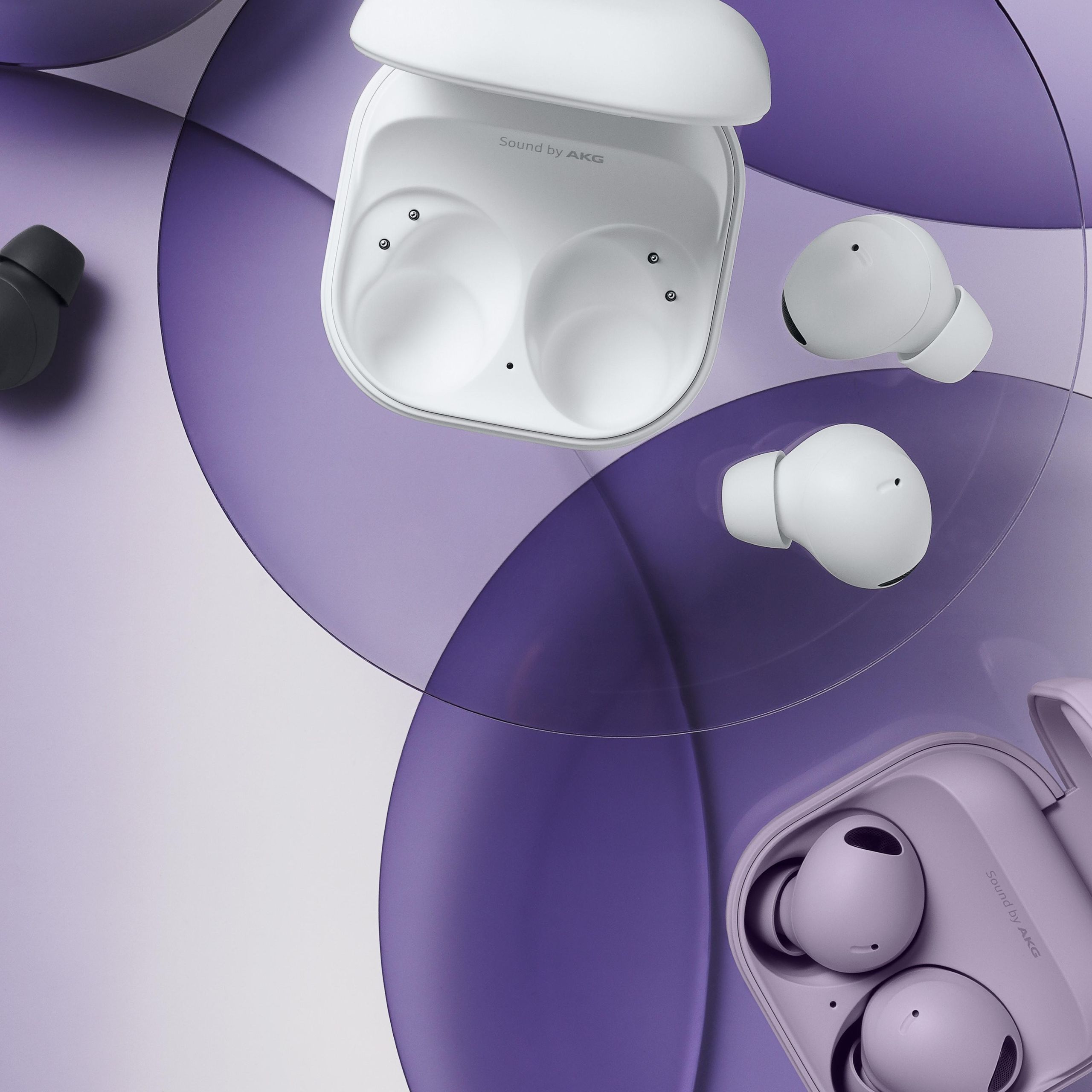 Galaxy Buds 2 Pro update lets you connect multiple earbuds to a