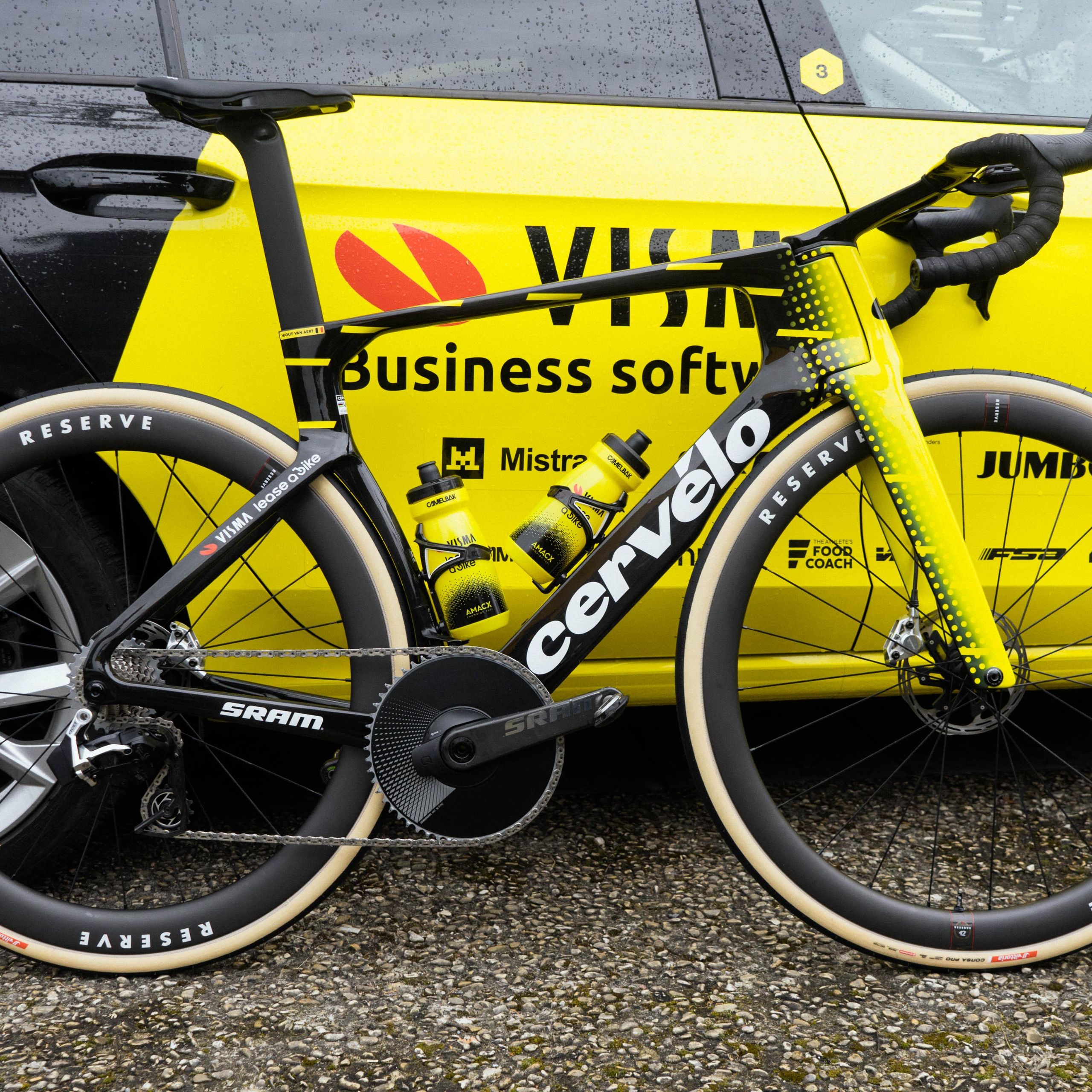 No Gravaa, no problem: Up close with Wout van Aert's Paris-Roubaix