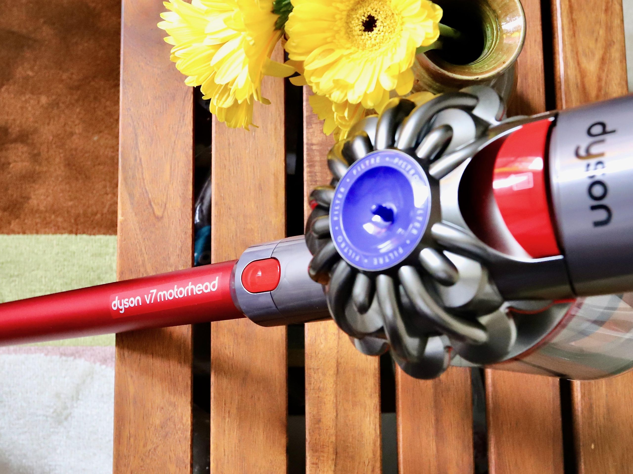 Dyson V7 vacuum cleaner review | TechRadar