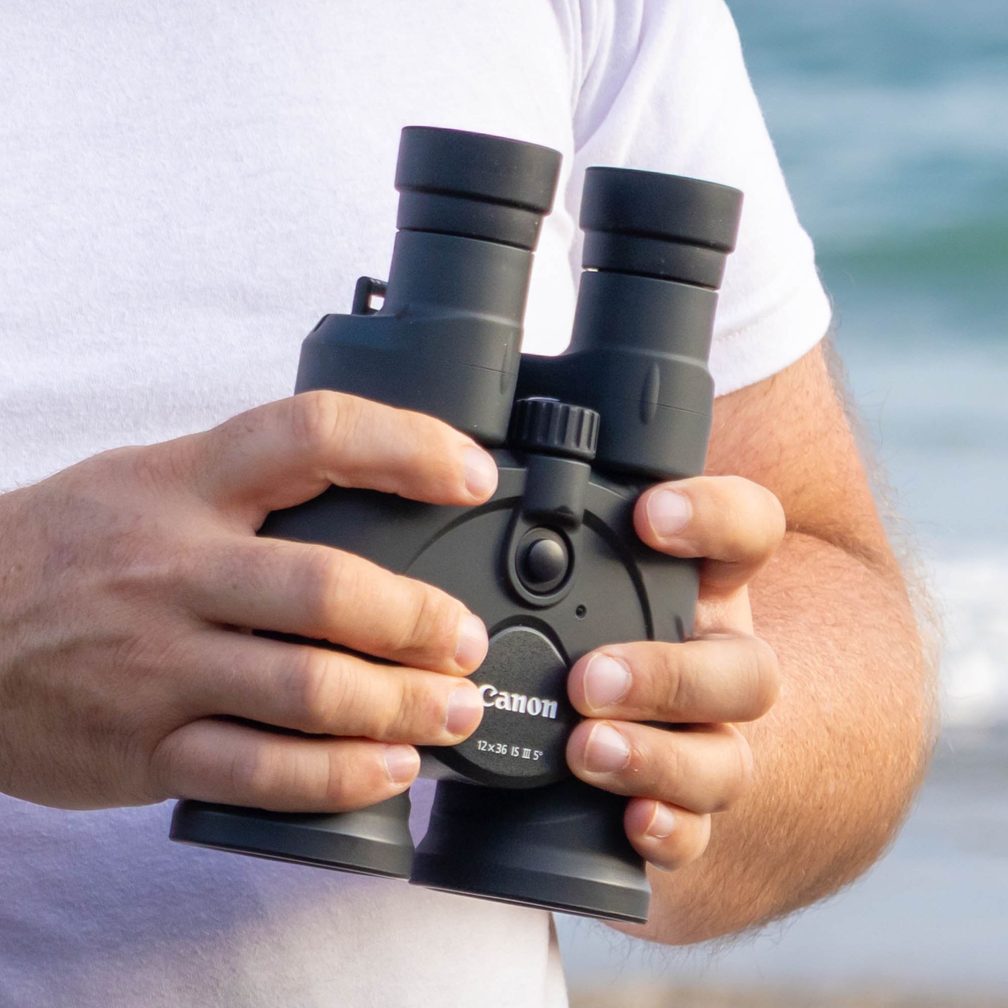 Canon 12x36 IS III binocular review | Space