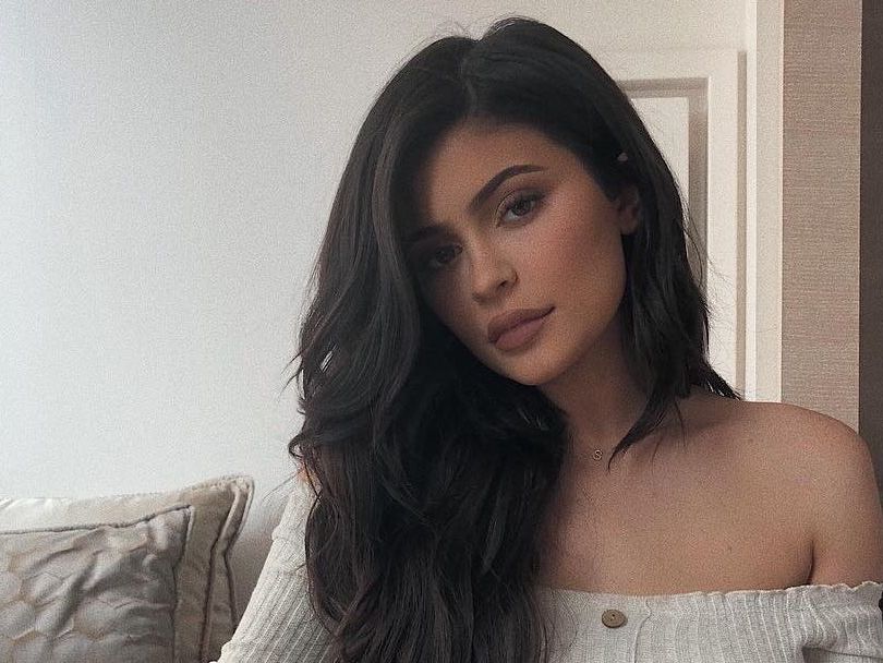 kylie jenner tie dye dress fashion nova Who made Kylie Jenner's blue tie dye dress?