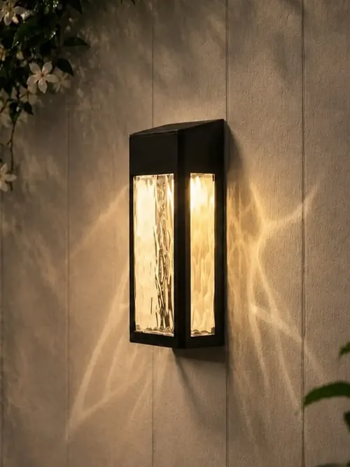 Solar Powered Integrated LED Outdoor Wall Lantern 