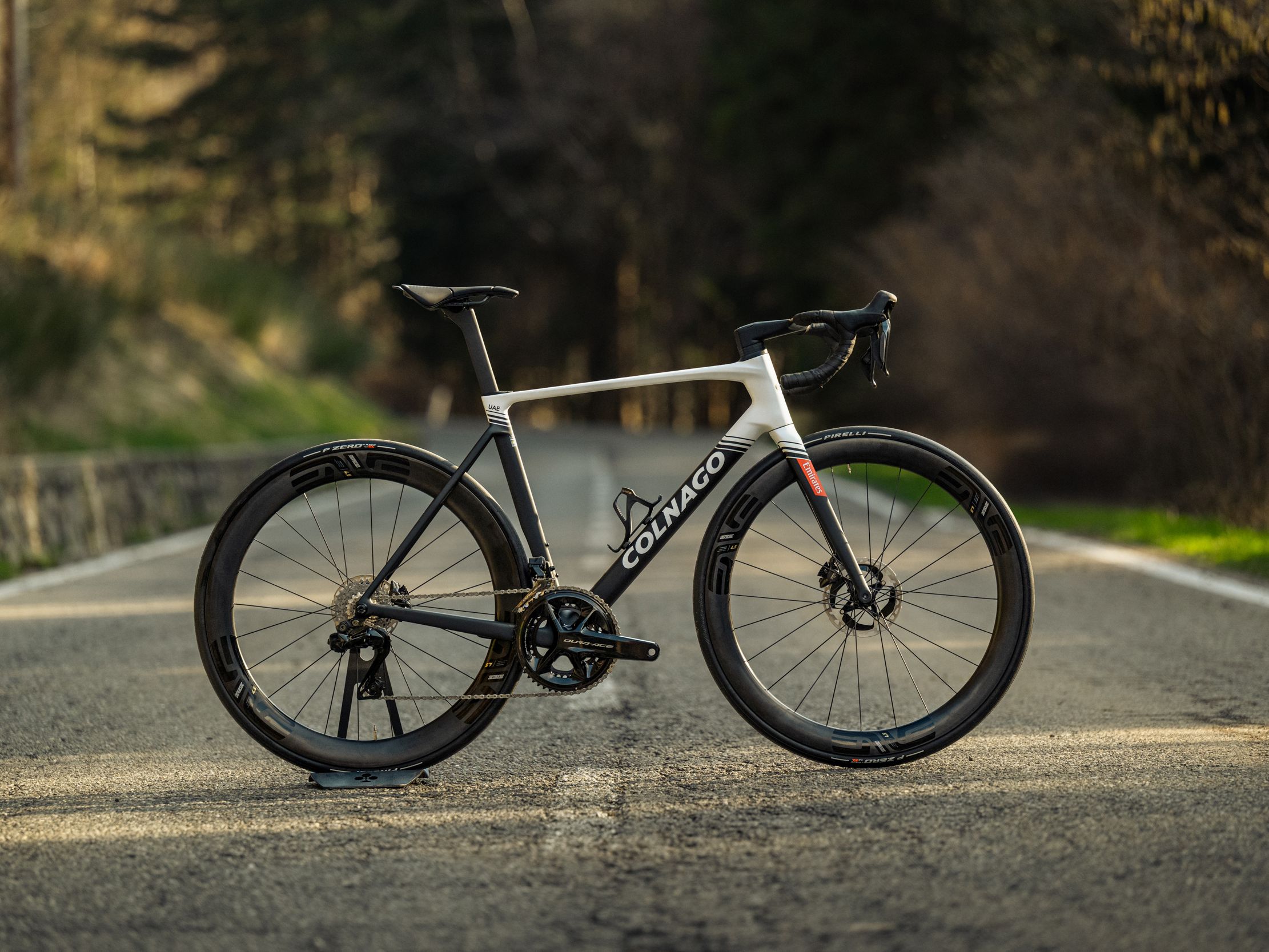 Colnago unveils all-new V5Rs: Tadej Pogačar's 2025 Tour de France