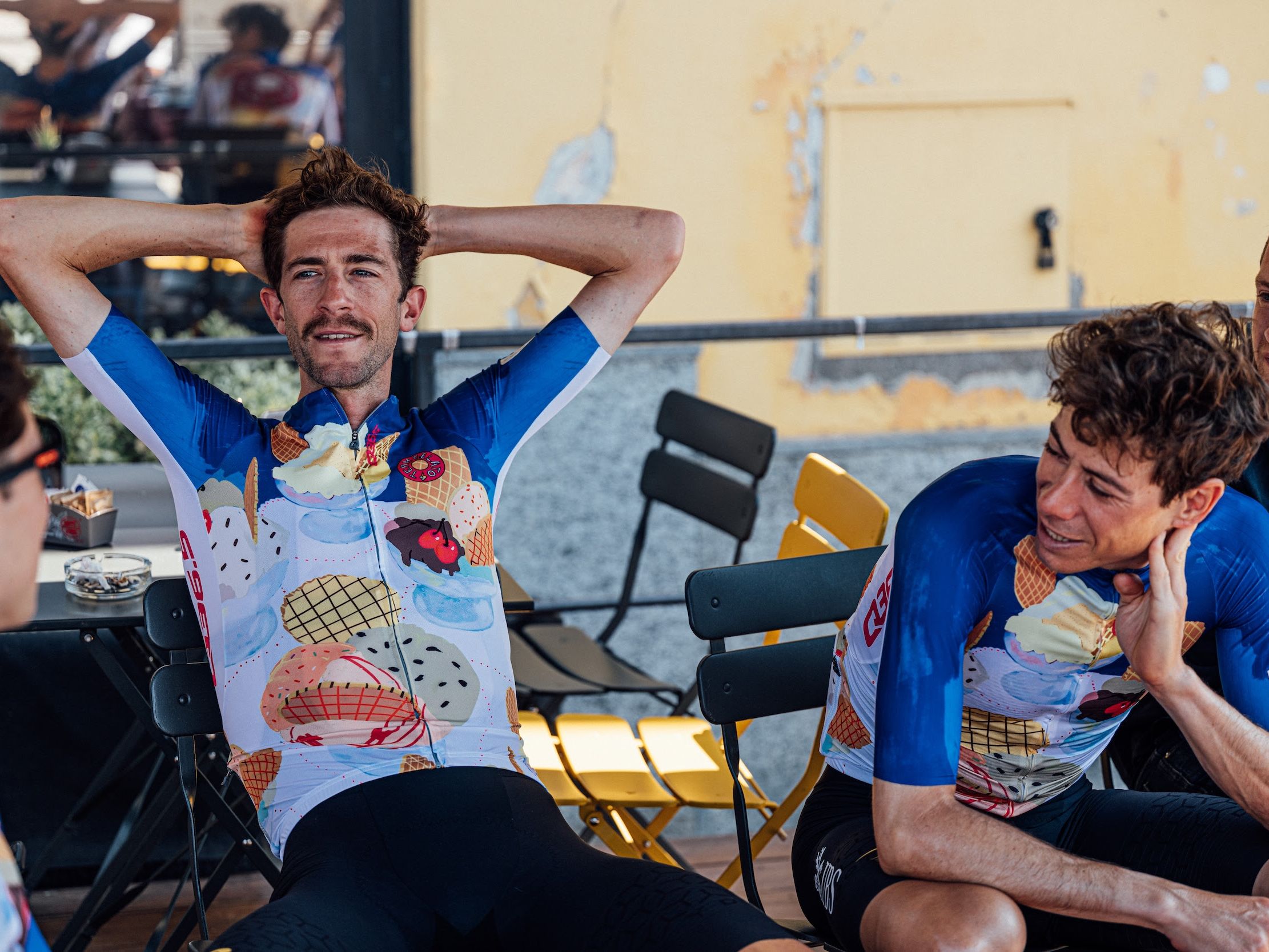 Sun, coffee, pastries and gelato: How the peloton spent the Giro d