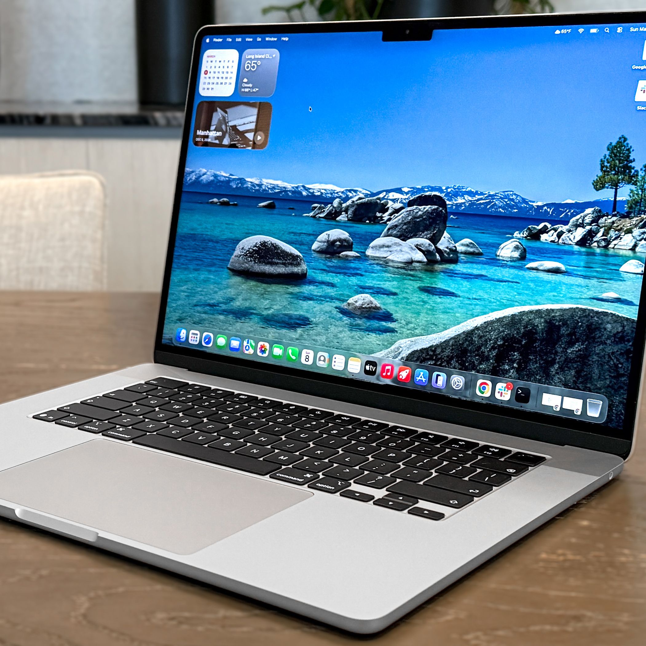 新品Apple MacBook Air 15インチ M5 16GB 512GB 15 inch MacBook Air Apple M5 chip with 10 core CPU and 10 core GPU