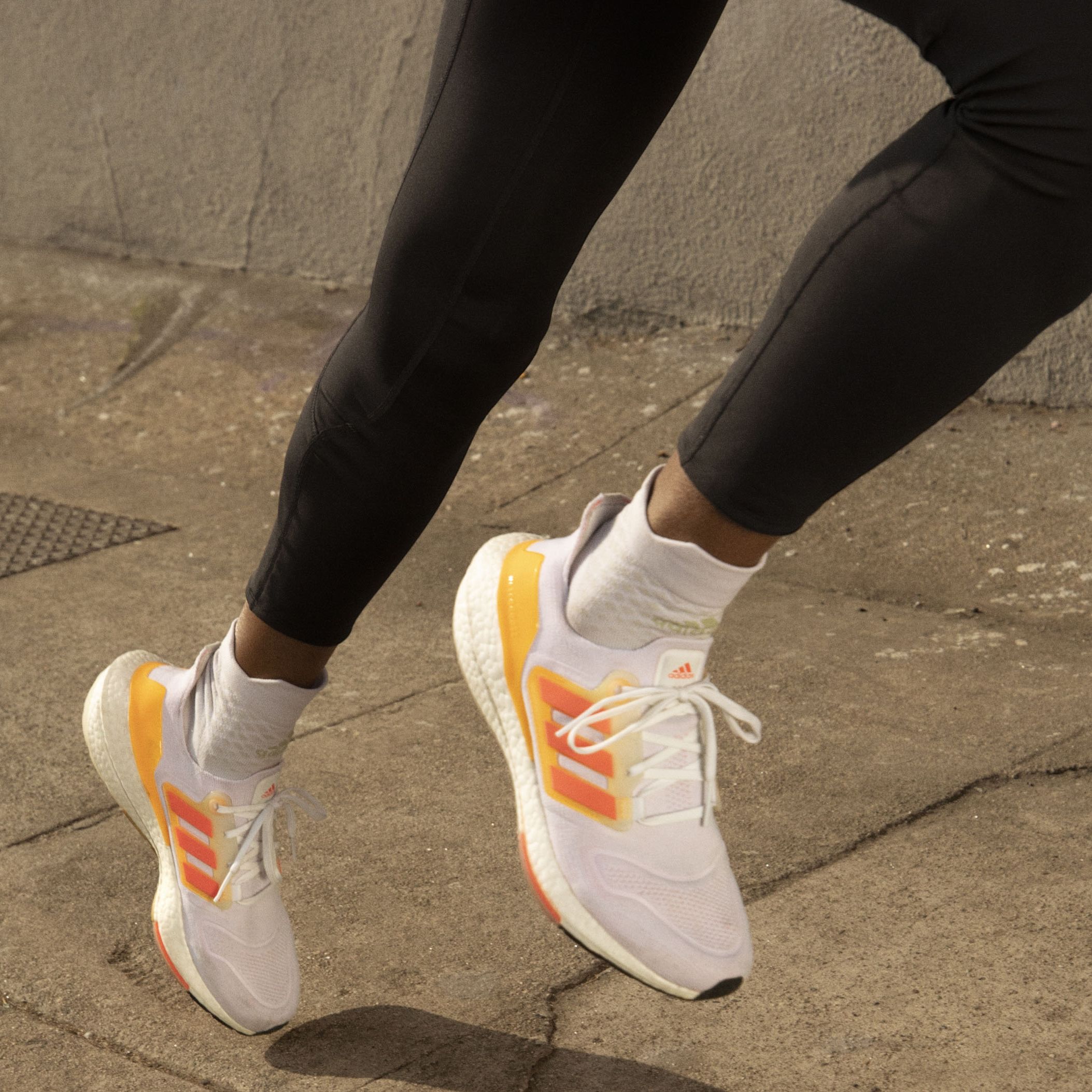 Adidas Running Shoes Ultraboost 22 White Orange  Size 10.5 Men  Boost Comfort Shoe Review: Adidas Ultraboost Light | Fleet Feet main image 3
