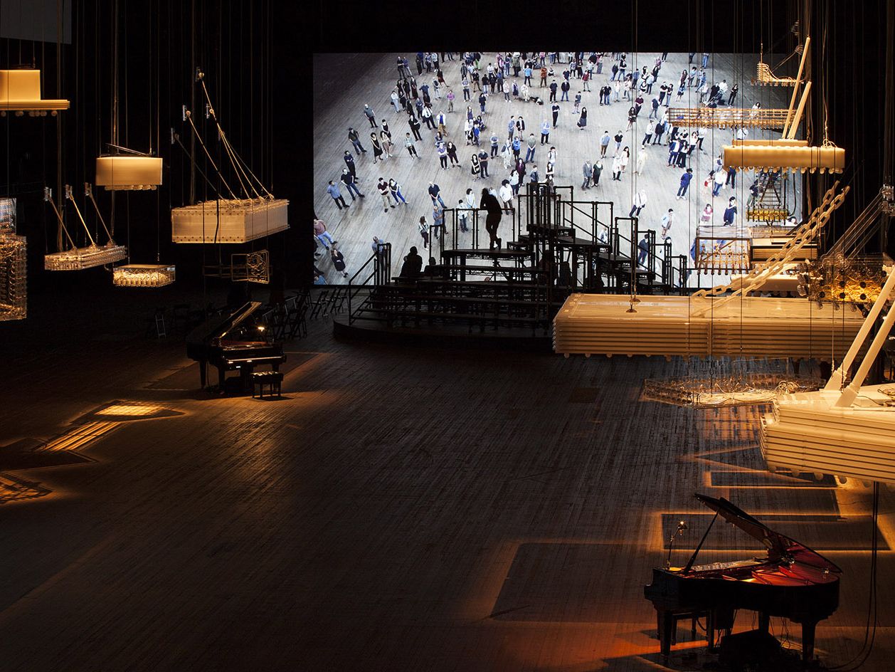The Chain: Hans Ulrich Obrist in conversation with Phillipe