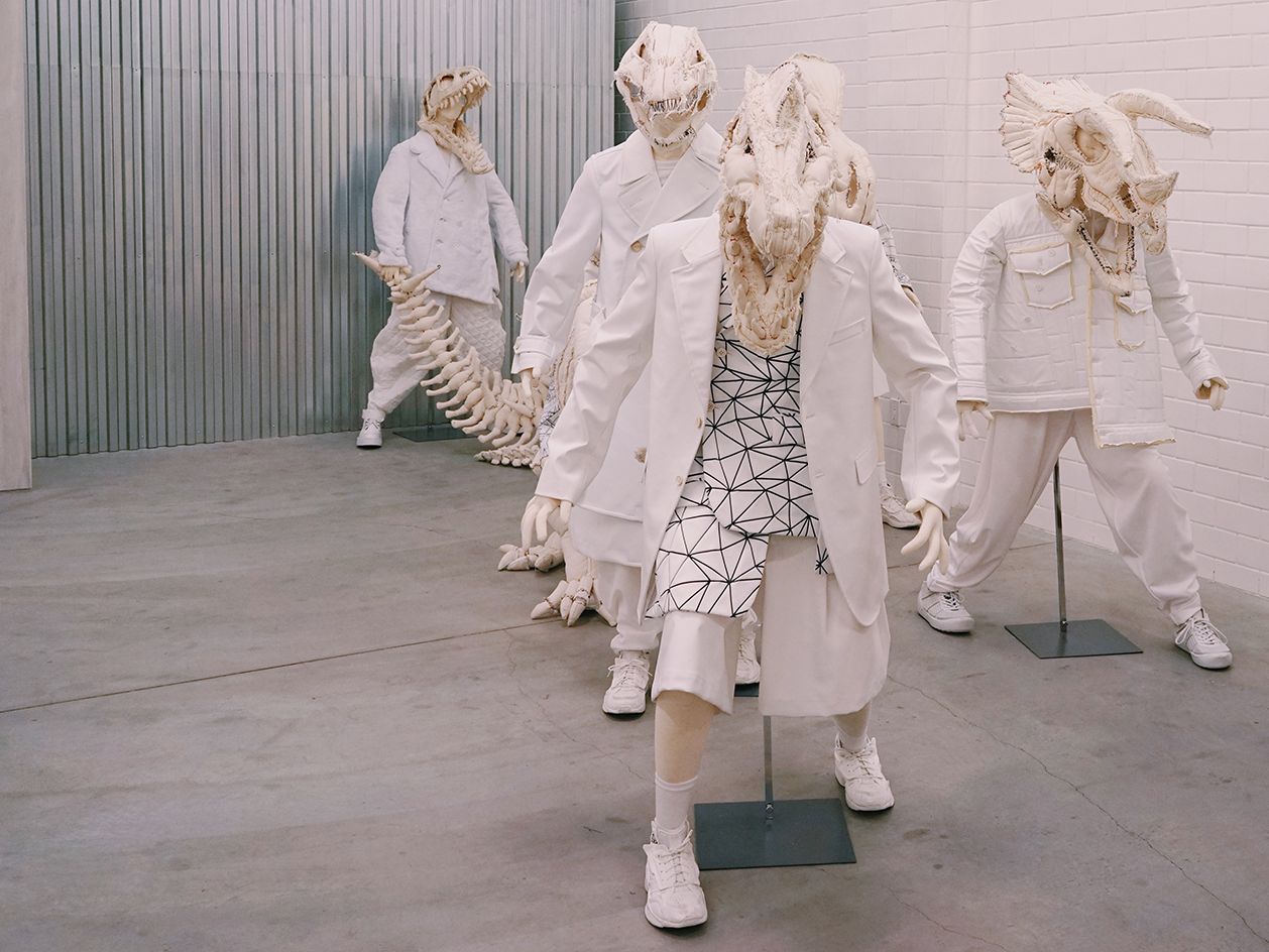 トップス LQQK Studio Dover Street Market L/S ルックスタジオ」がドーバーでポップアップ開催 限定アイテムの