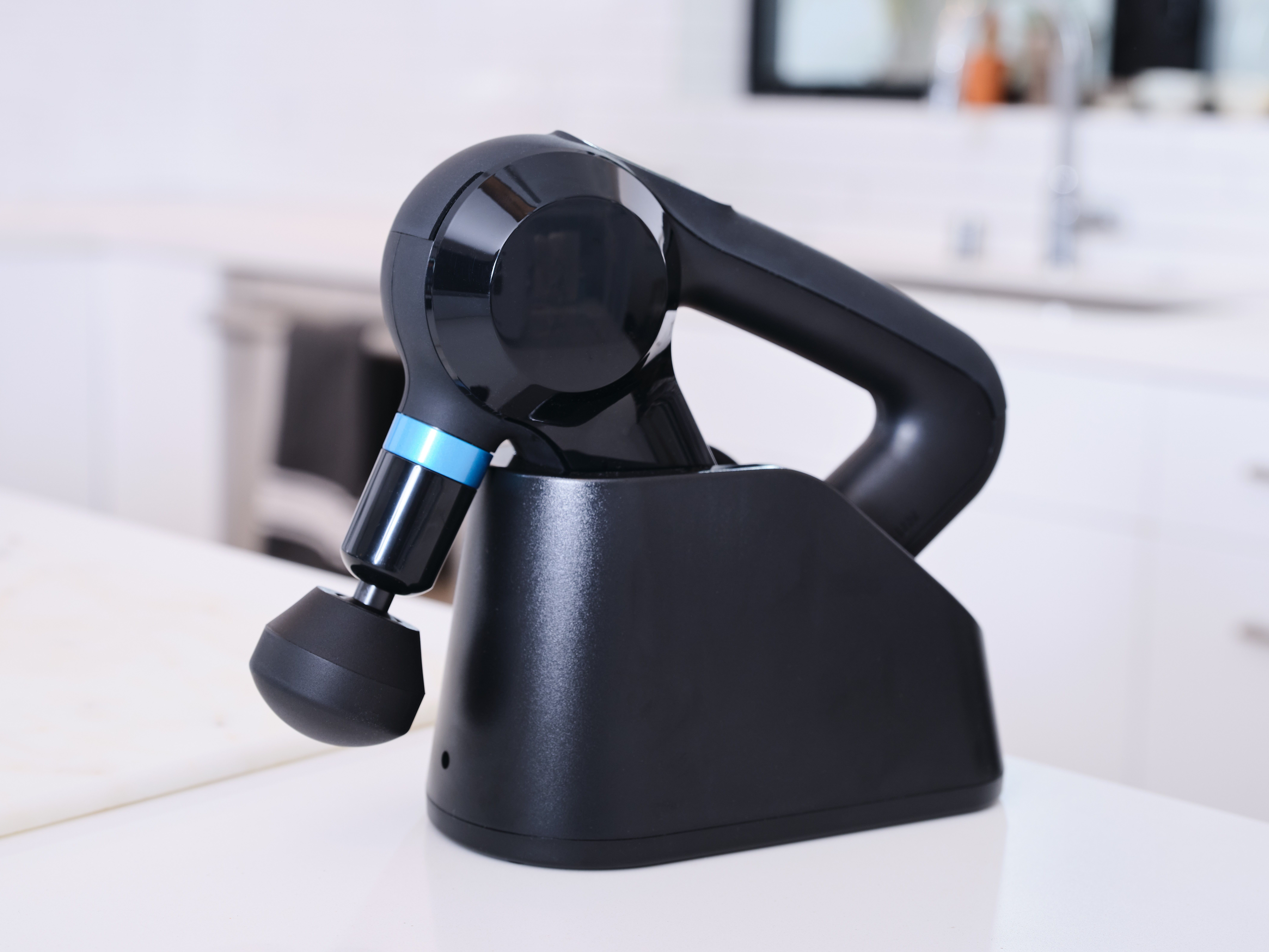Theragun Elite massage gun just dropped $150 in Black Friday