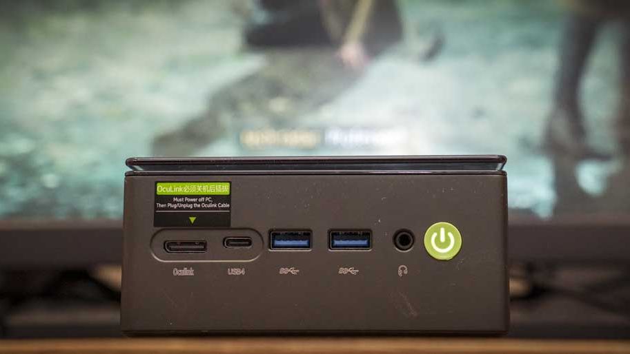 ミニPC GMKtec NucBox K8Plus GMKtec NucBox K8 Plusレビュー：Ryzen 7 8845HS搭載で