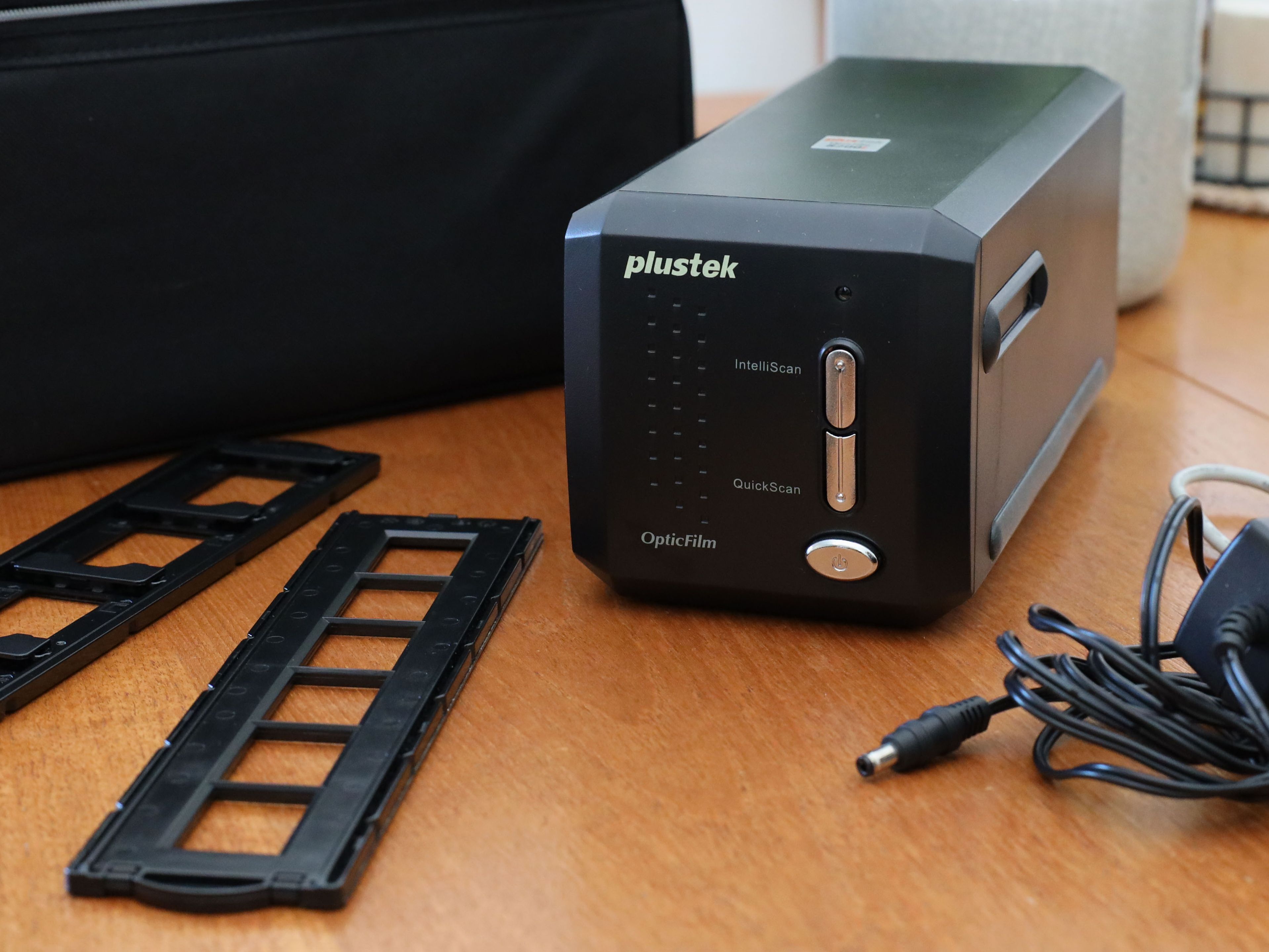 plustek OpticFilm 8200i Ai フィルムスキャナー OpticFilm 8300i SE