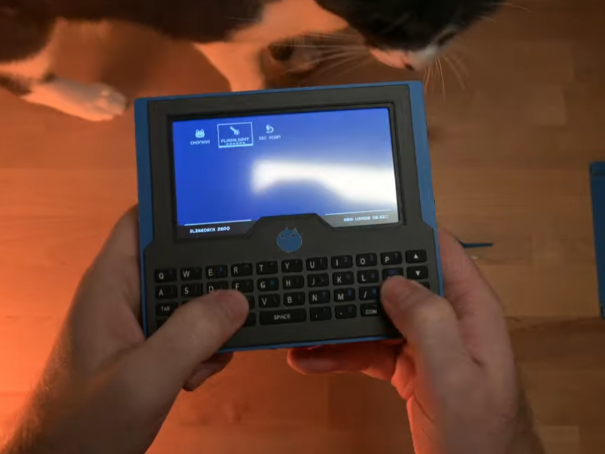Dual Raspberry Pi Picos power this portable mini PC | Tom's Hardware