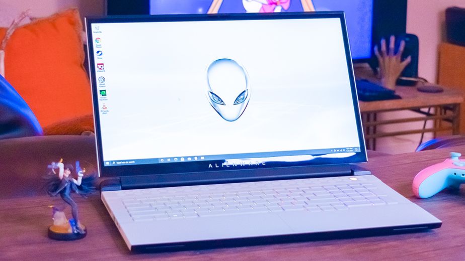 Windowsノート本体 ALIENWARE m17 R4 Core i9 32GB RTX 3080 DELL ALIENWARE M17 R4 Gaming Laptop - 10th Gen i9-10980HK