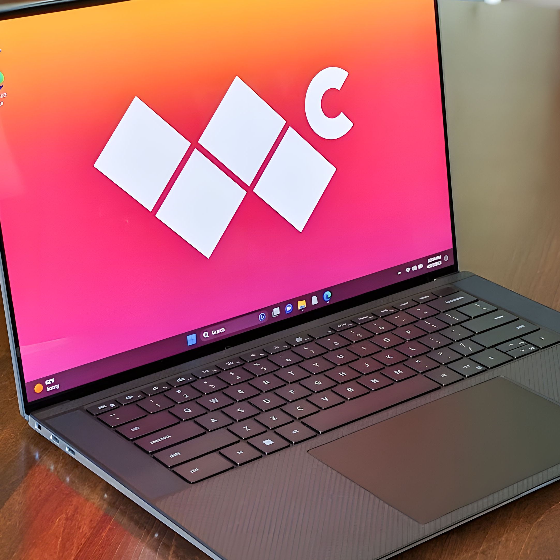 【タイムセール】XPS 15 9530（Dell Windows PC ） タイムセール】XPS 15 9530（Dell Windows PC ）