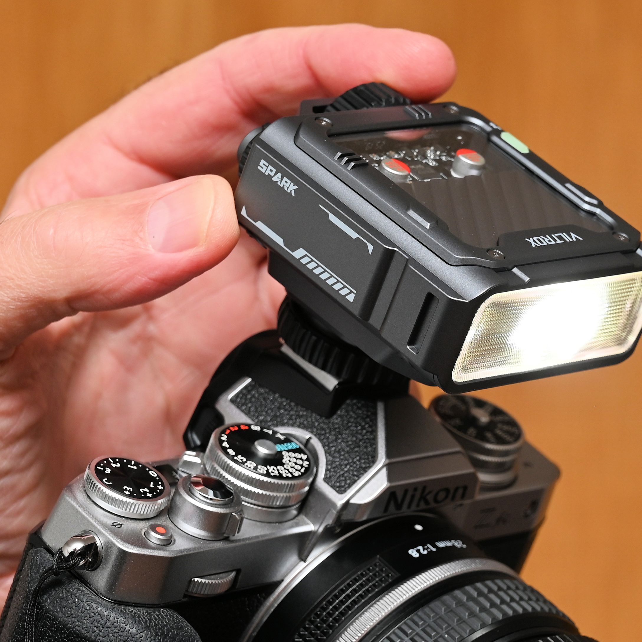 Viltrox Spark Z3 review: a 'mech-inspired' compact flash with Auto
