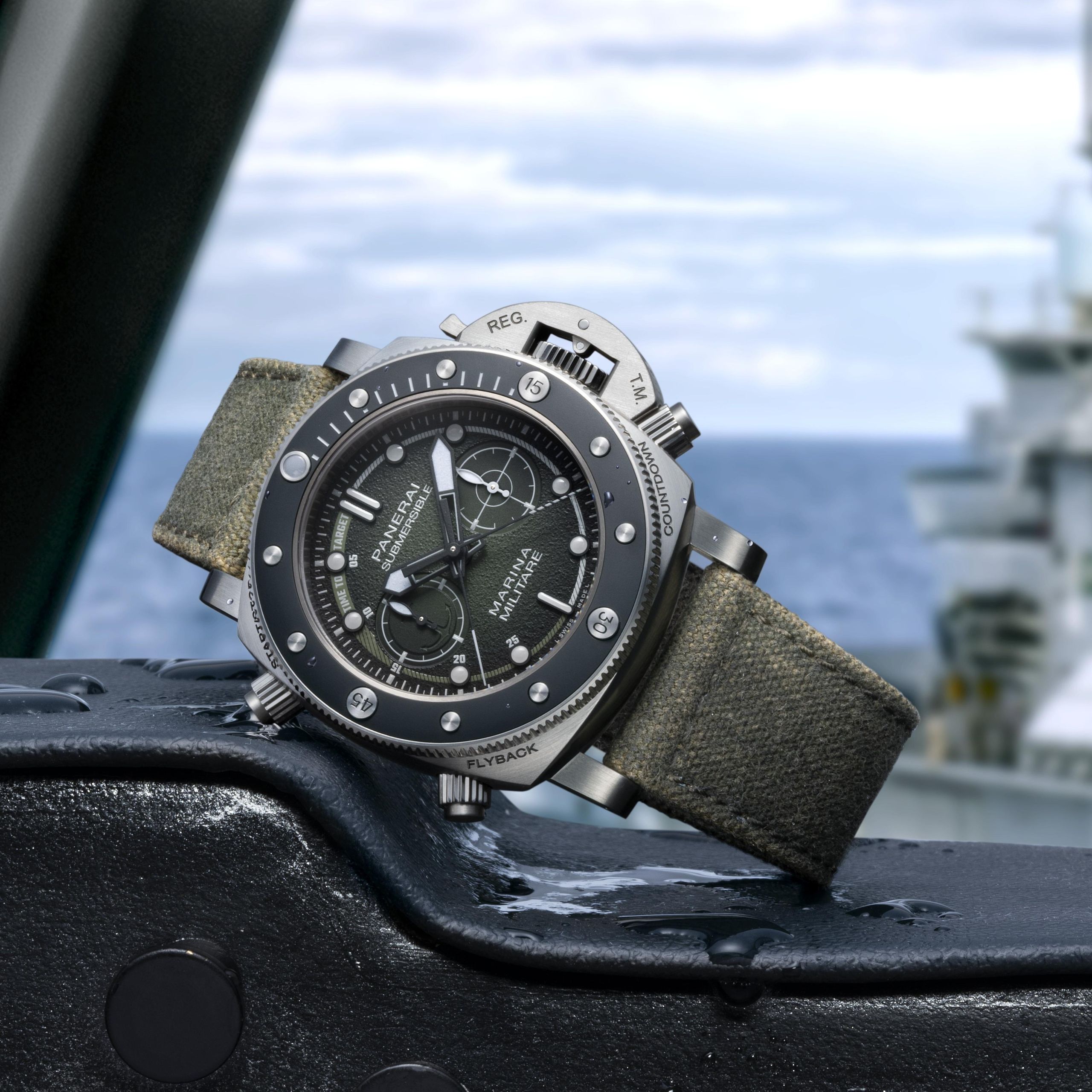 New Panerai Submersible Chrono Marina Militare Experience Edition