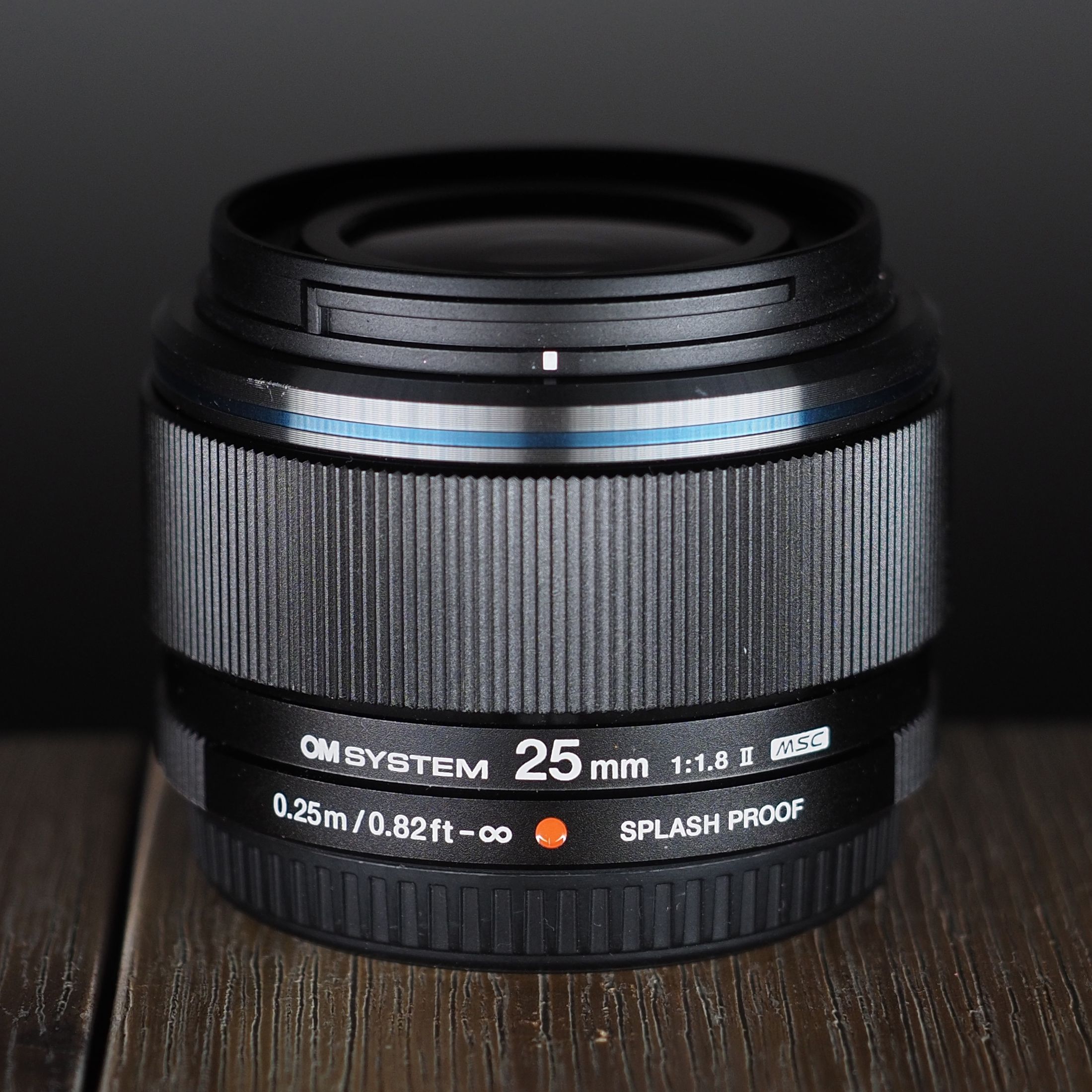 OMSYSTEM　M.ZUIKO DIGITAL 25mm F1.8 II Amazon.com : OM SYSTEM M.Zuiko Digital 25 mm F1.8 II Lens