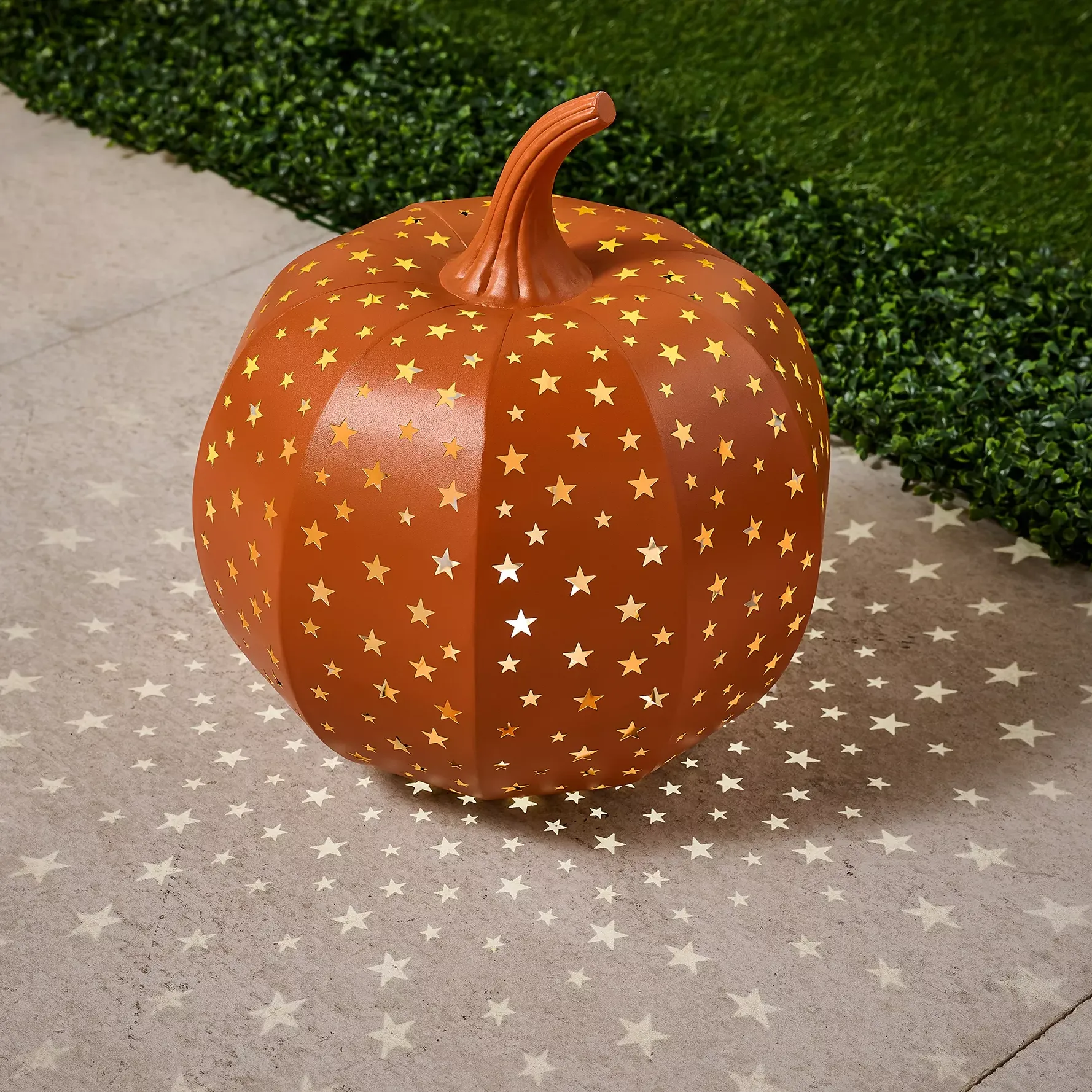 Martha Stewart 15" Illuminated Indoor/outdoor Stargazer Metal Pumpkin