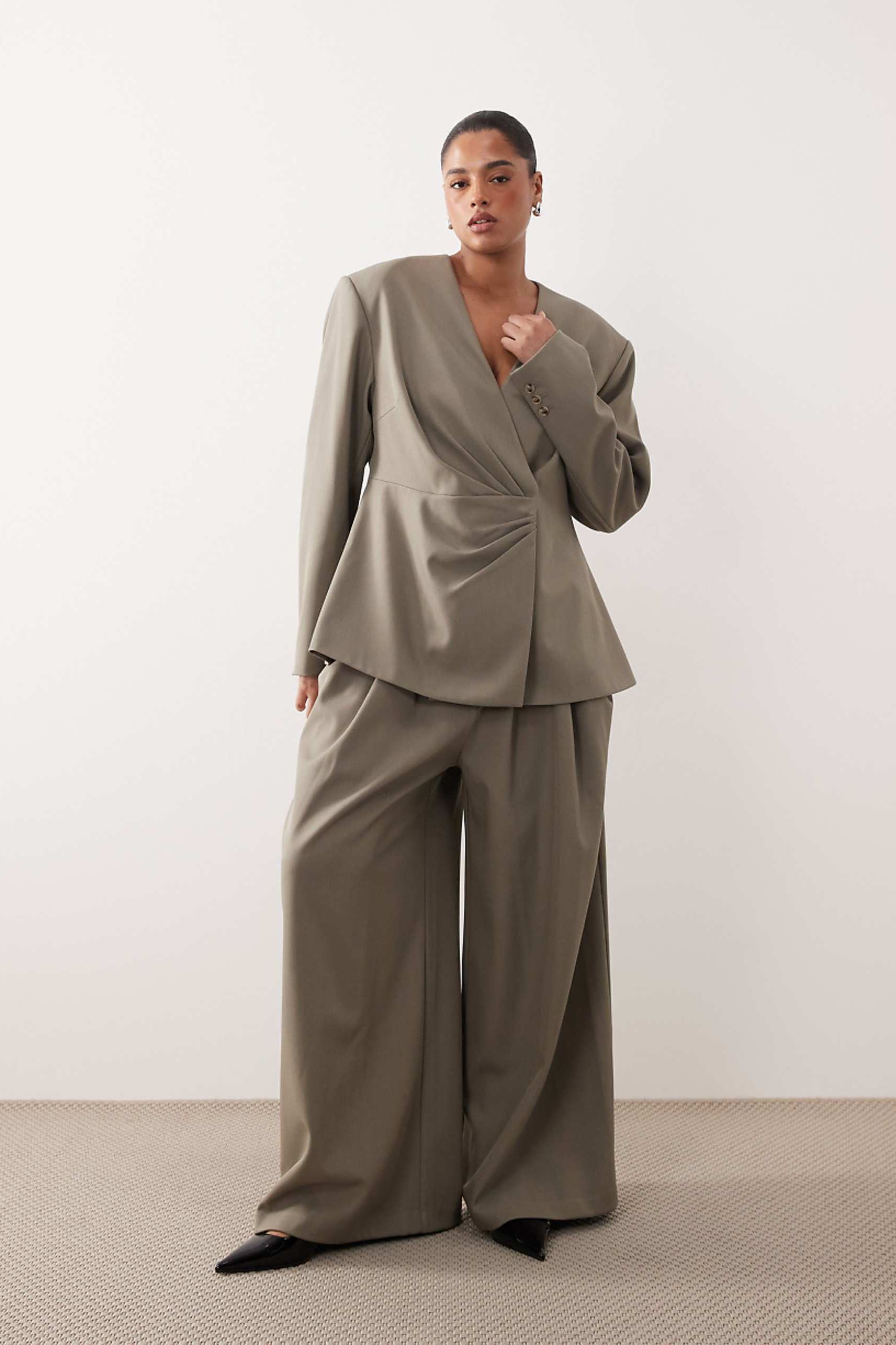Arrange Curve Draped Tailored Wide Leg Pants in Light Gray