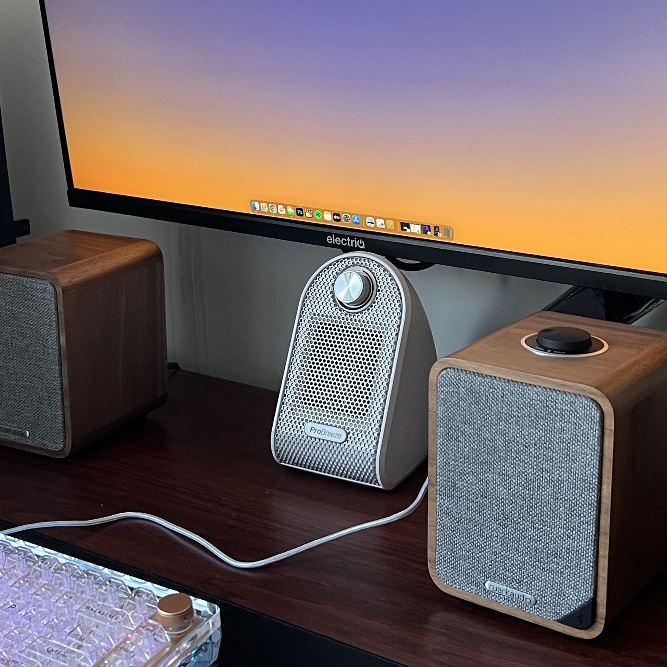 【えび蔵】Ruarkaudio MR1 mk2 えび蔵】Ruarkaudio MR1 mk2 ruarkaudio MR1 Mk2 [Rich Walnut