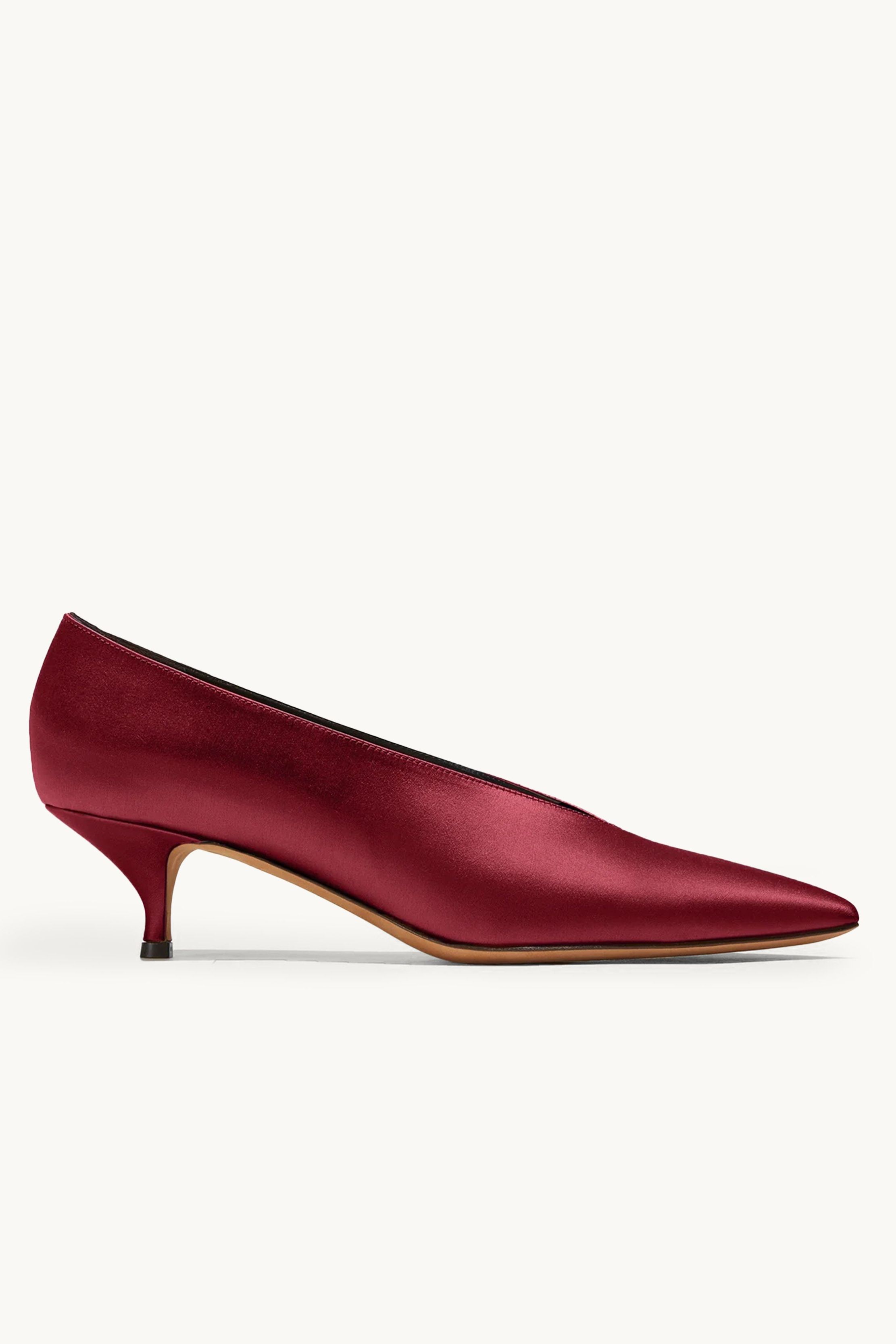 Veneto Satin Pump