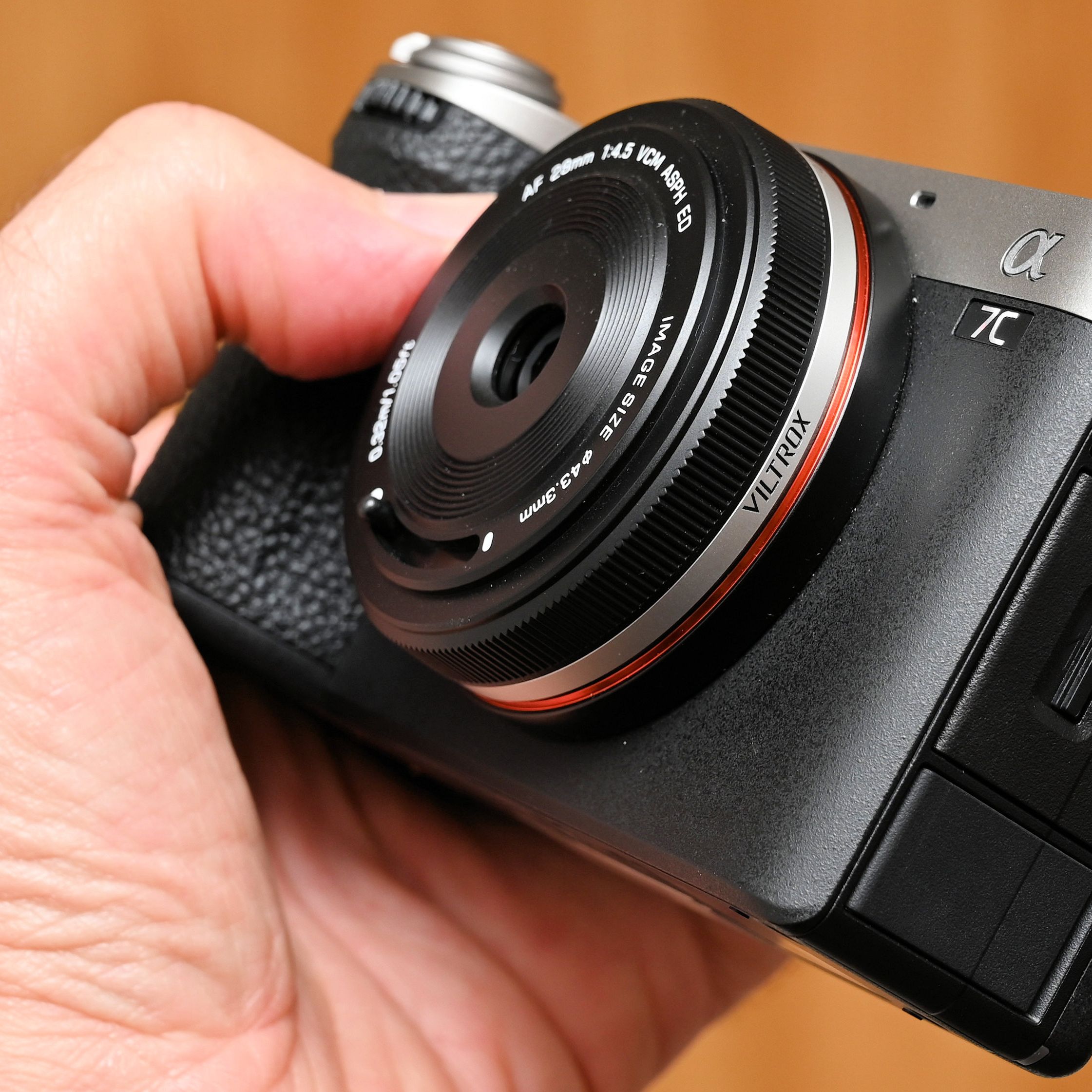 Viltrox AF 28mm F4.5 FE review: a zero-fat pancake lens for
