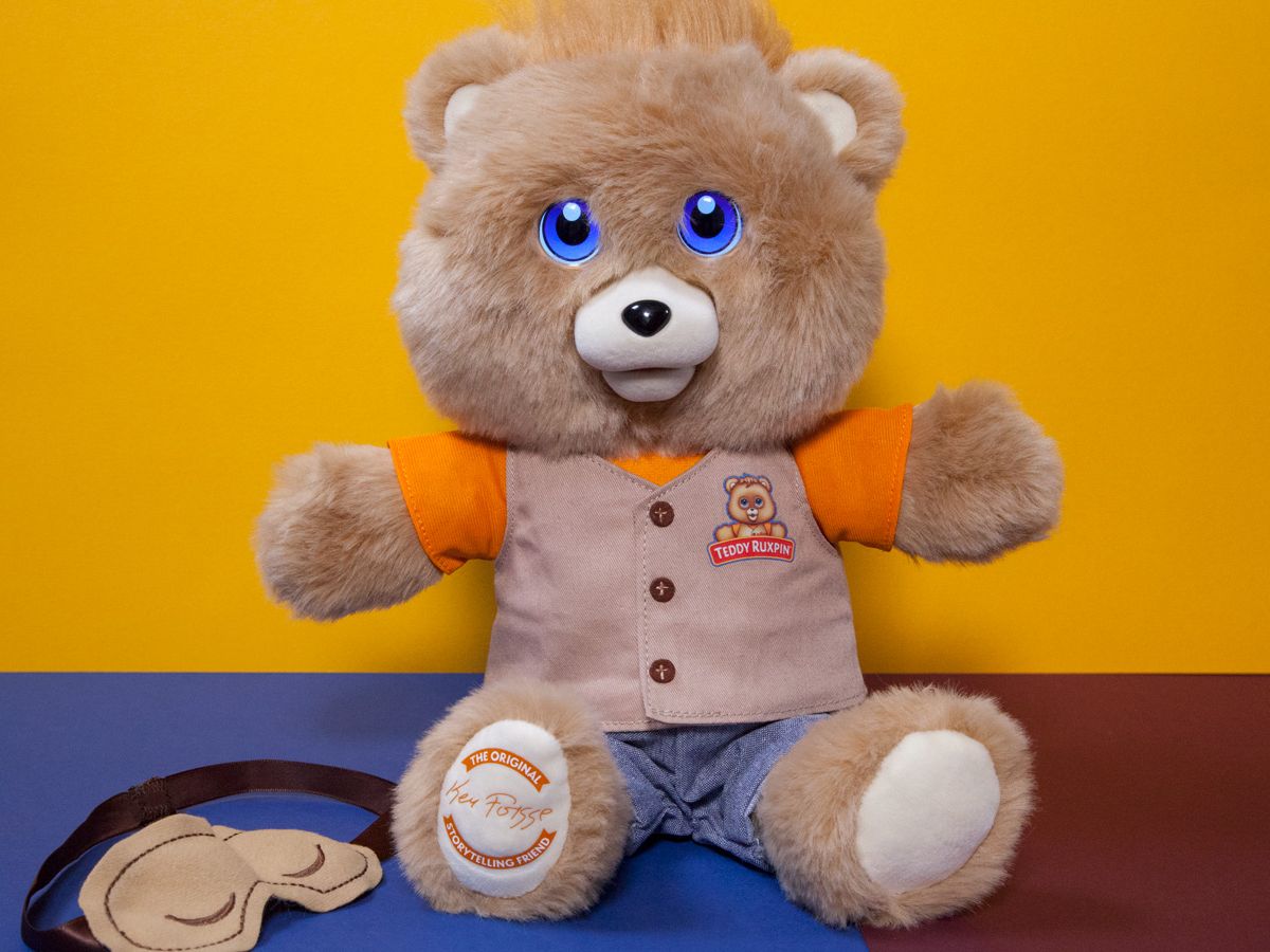 New Teddy Ruxpin Reviewed: Classic Bear, Cool New Tricks | Tom's Guide