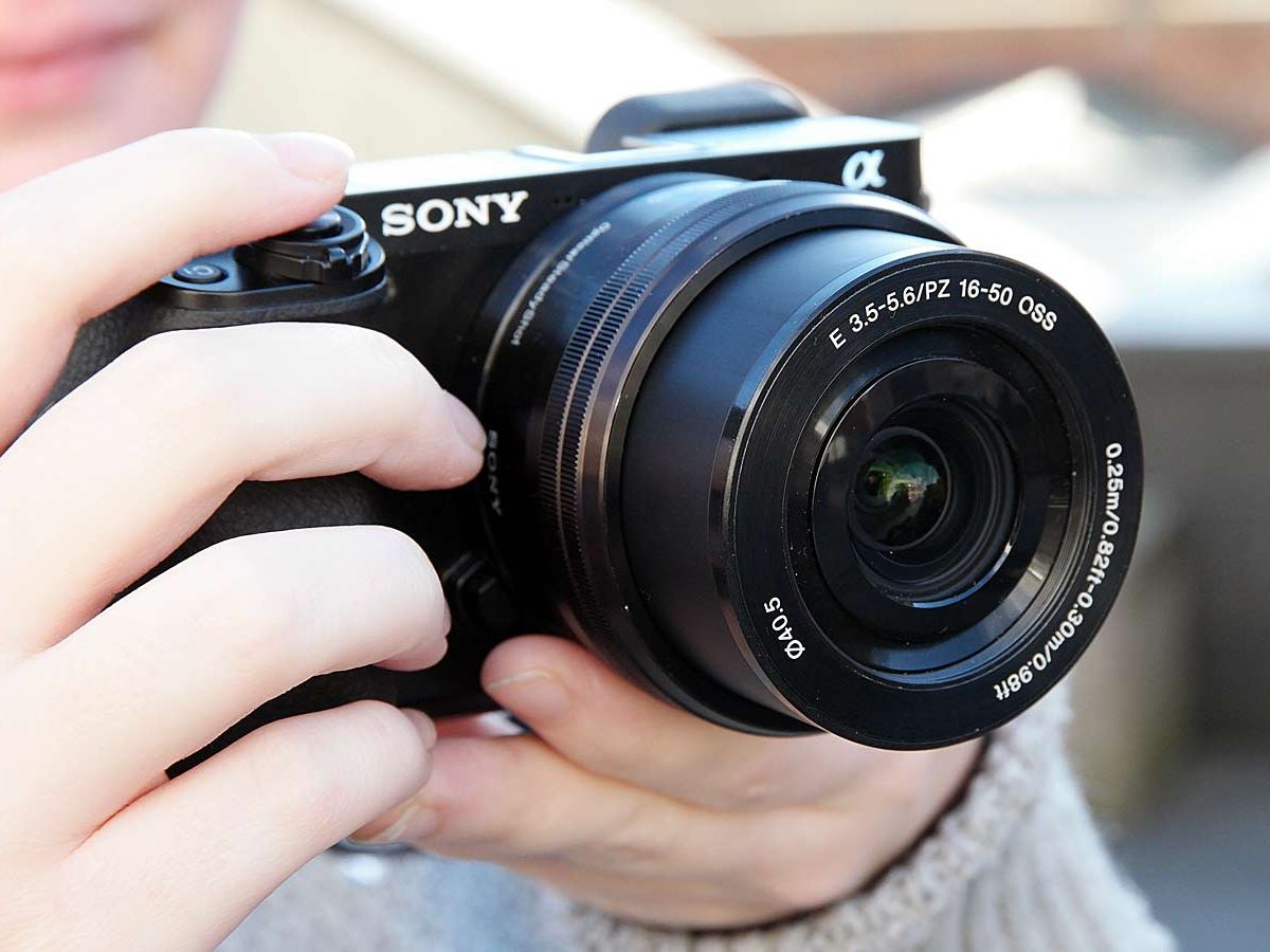 Sony a6300 A6300 Camera Body | ソニー、0.05秒の高速AFや425点AFを 