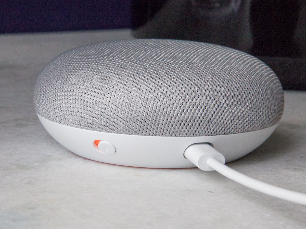 新品 Google Chromecast 　＆　GOOGLE HOME MINI Google Smart TV Kit with Home Mini & Chromecast - Stream