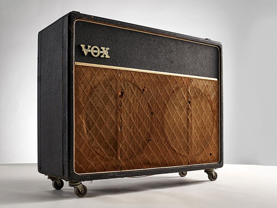 家具 VOX AC30 The VOX AC30 Custom valve guitar amplifier- Vox Amps