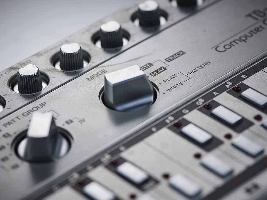 TB-303型のUSBメモリー I LOVE ACID ローランド Roland hq720.jpg?sqp=-