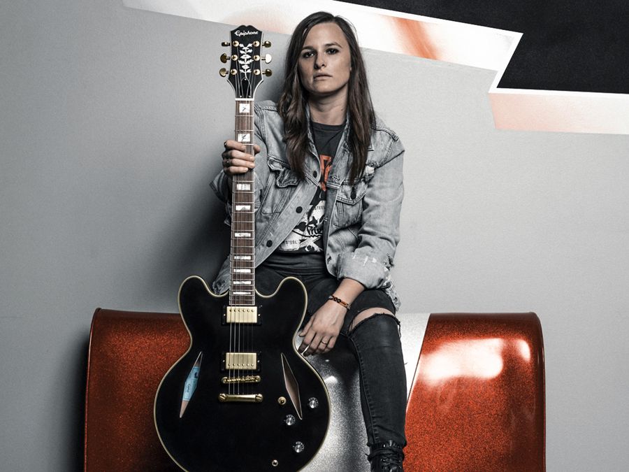 a*a様 Epiphone Emily Wolfe Sheraton Steal Amazon.com: Epiphone Emily Wolfe Sheraton Stealth Black Aged