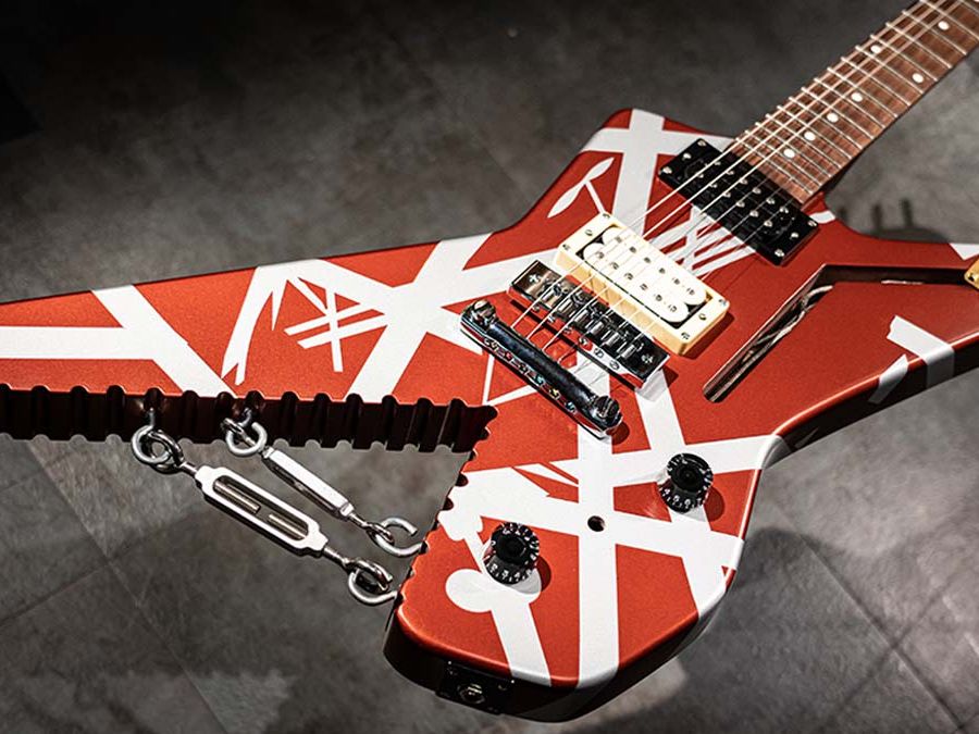 EVH STRIPE SHARK レプリカ エディ・ヴァン・ヘイレンの“シャーク”ギターのレプリカがEVH