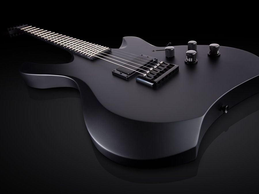 Summer NAMM 2018: Line 6 bolsters Shuriken Variax range with SR250