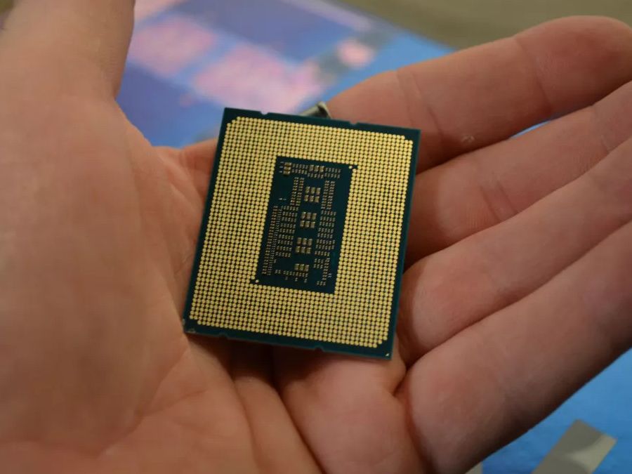 秋*風様 Intel Core i9-14900KF CPU Intel Core i9 14900KF @ 9043.92 MHz - CPU-Z VALIDATOR