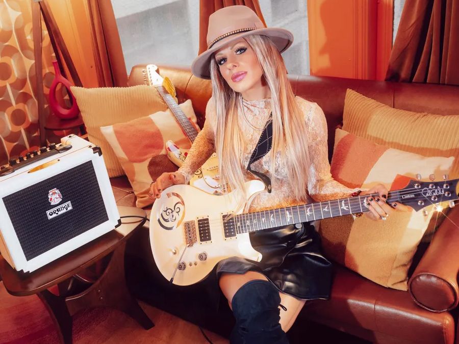 REVERIE 200μ 20枚【容量アップしました‼️】 カセットテープ『18TRIP Cassette #07 'Smiley day' -Day2-』およ先生