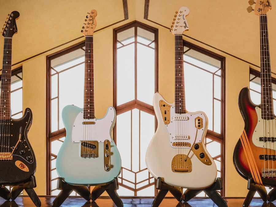 FENDER GUITAR COLLECTION 2007 SUMMER 全３種 2007 Fender Japan ST-STD Stratocaster Standard (Black
