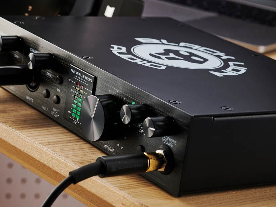 DTM・DAW Black Lion Audio Revolution 2x2 Black Lion Audio Revolution 2x2 – United States