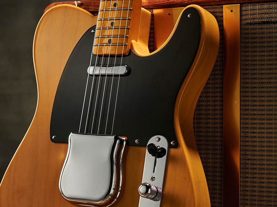 ギター Fender American Vintage CustomTelecaster Amazon.com: Fender American Vintage II 1977 Custom