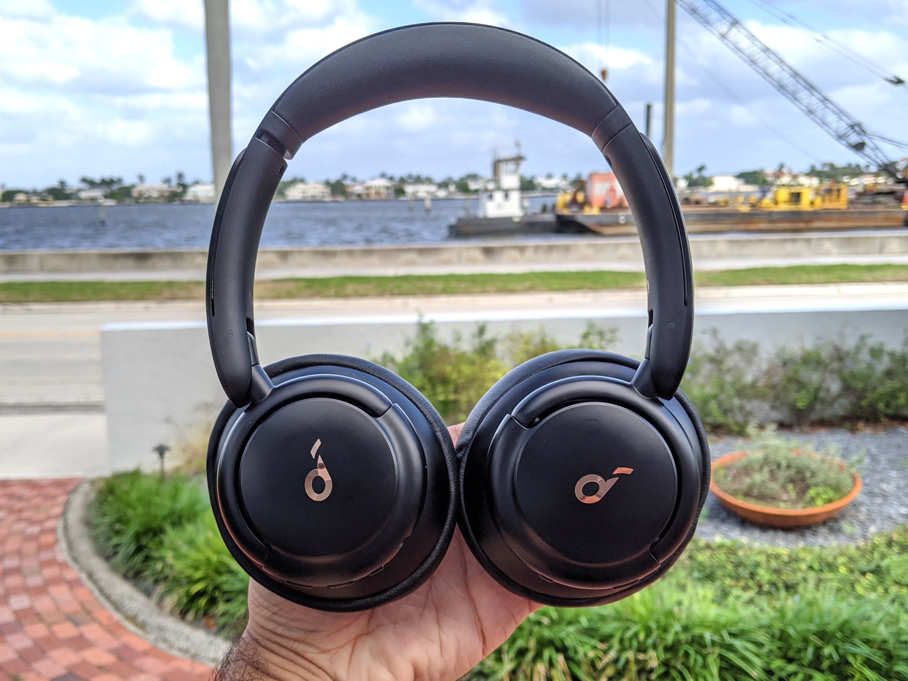 Amazon.com: soundcore Life Q30 by Anker, Hybrid Active Noise
