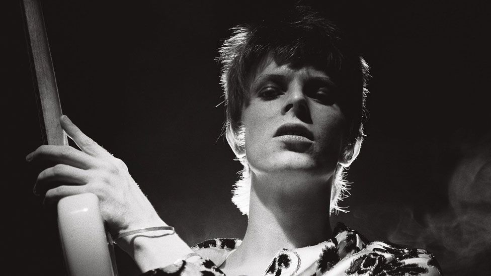 David Bowie / Rock ’N’ Roll Star! 輸入盤 Amazon.com: Rock 'n' Roll Star!: CDs & Vinyl