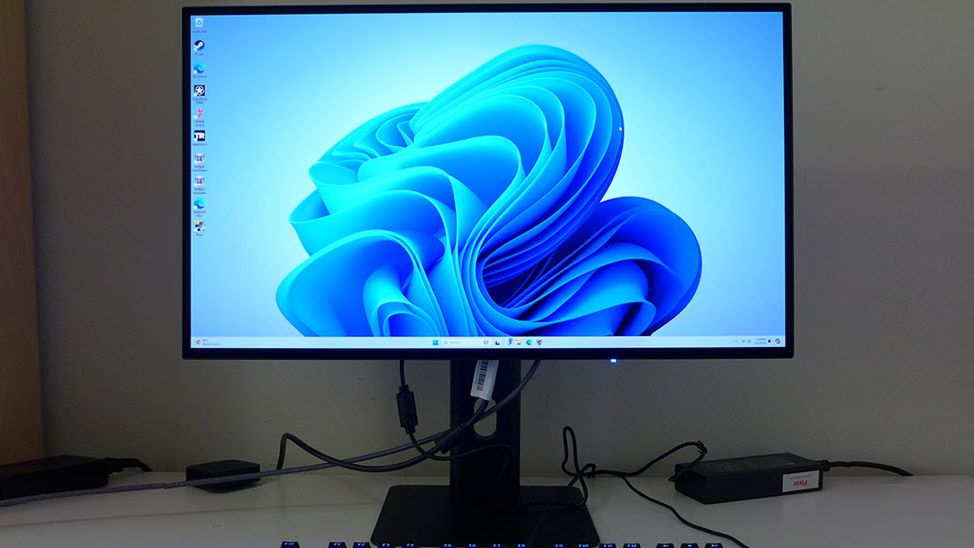 Amazon.com: Pixio PX277 OLED MAX 27 inch 240Hz Refresh Rate