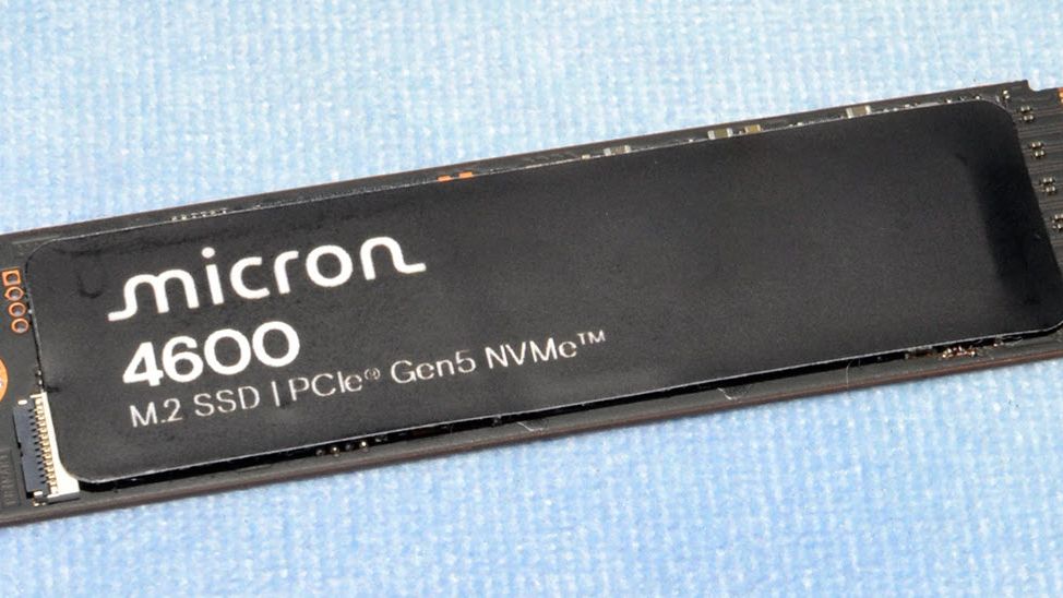 Micron 2TB SSD S-ATA 正常判定 LspTtv5L5SFynQfFkb8aoD.jpg