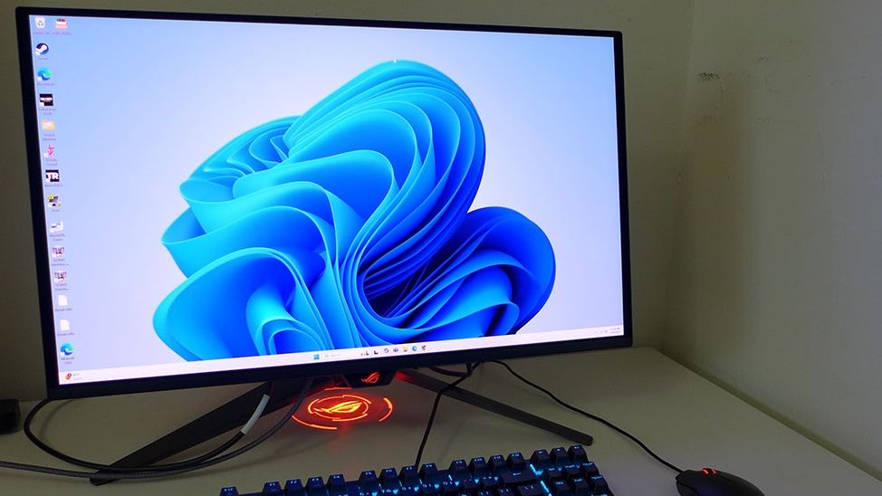 Asus ROG Swift PG27UCDM 4K 240 Hz QD-OLED gaming monitor review