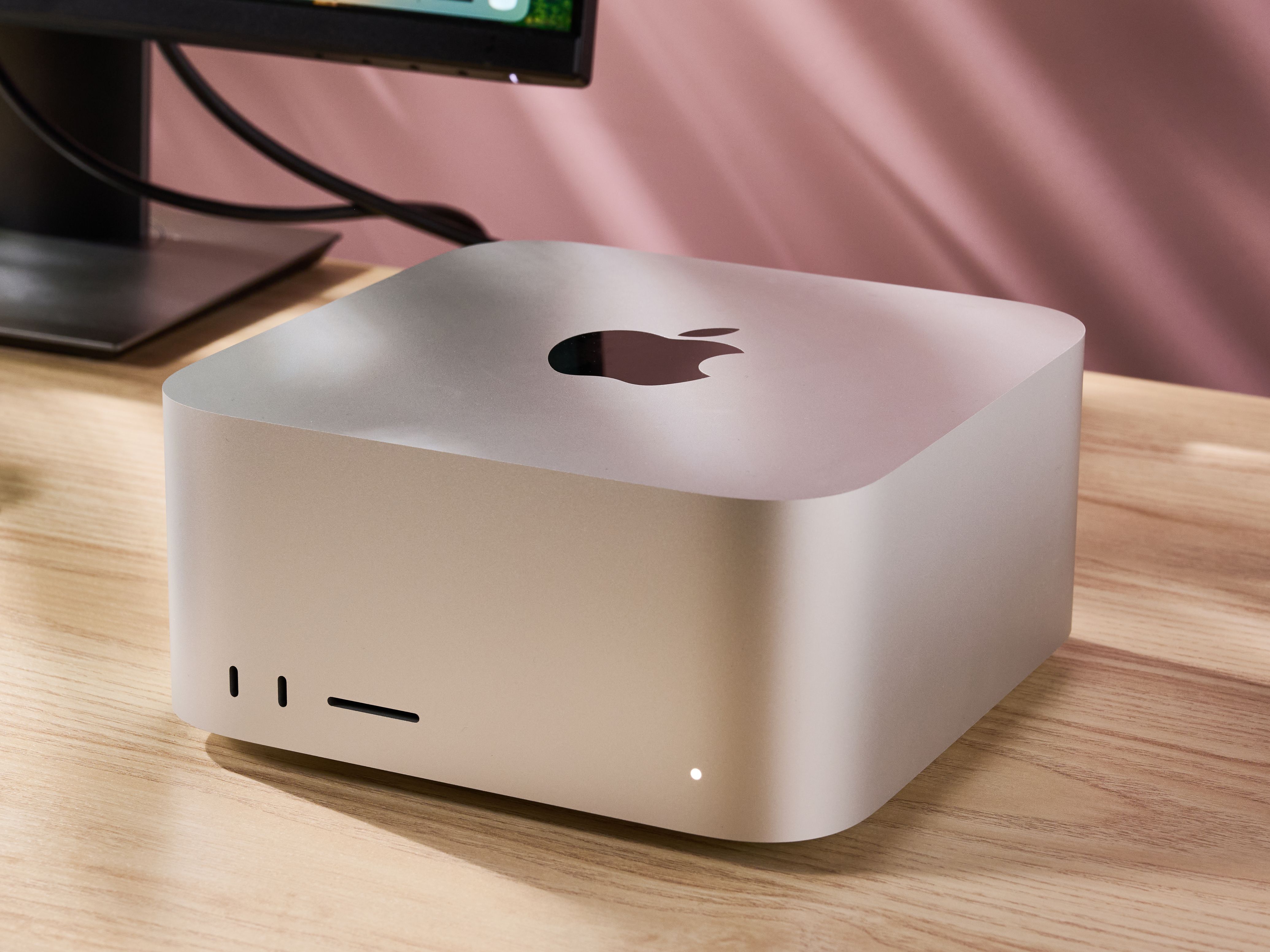 ミニPC Apple Mac Studio Apple Mac Studio Review 2025: Performs Like a Pro | Reviews